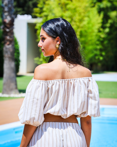 AZZURA Off-Shoulder Top