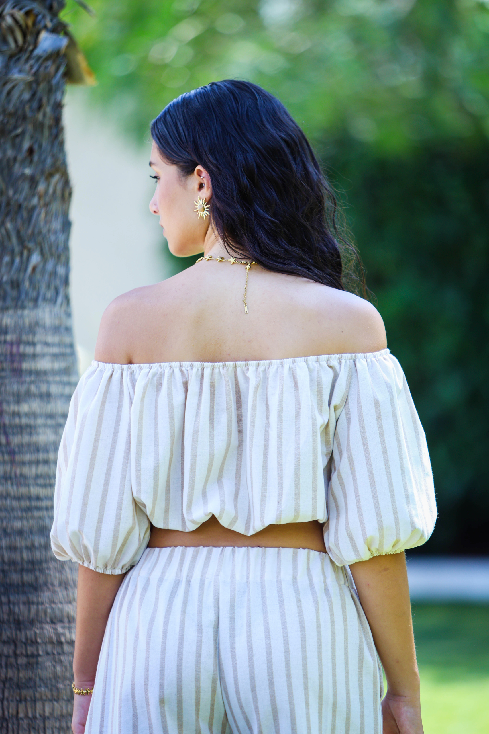 AZZURA Off-Shoulder Top - Image 9